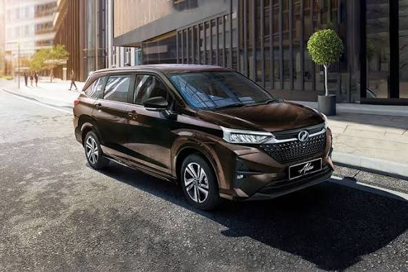 Perodua Alza VS Toyota Veloz – Jimat Atau Premium?